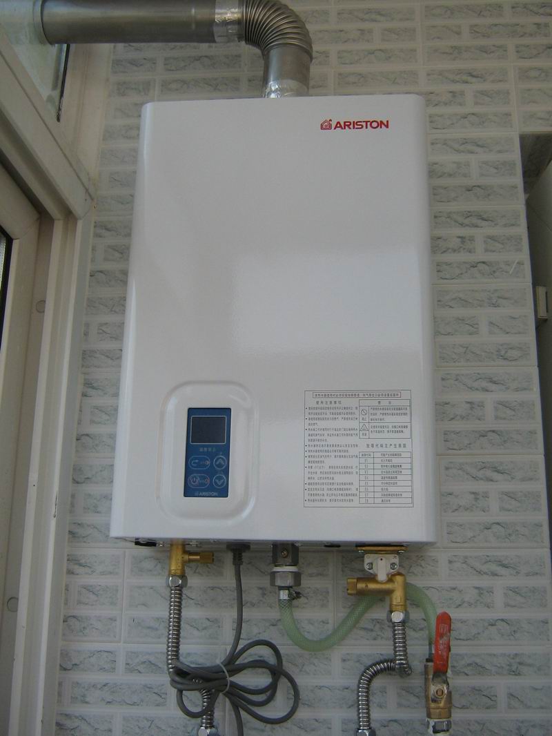 强排式热水器